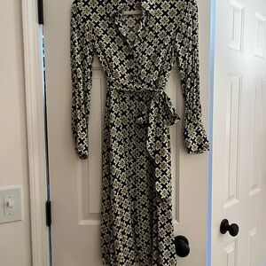 Boden Black and Cream Geometric Long Sleeve Dress